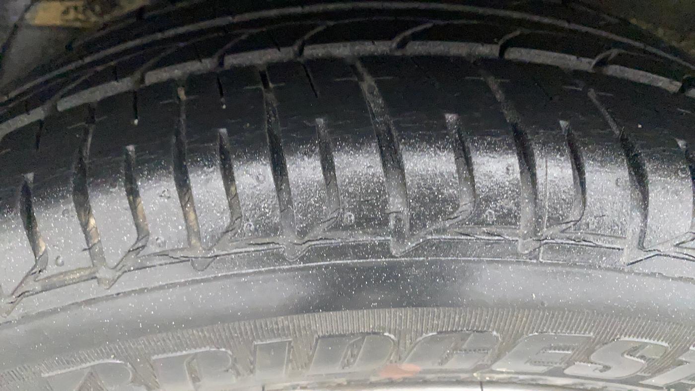 2019 Hyundai Elite i20 ASTA 1.2 (O), Petrol, Manual, 6,402 km, Right Rear Tyre Tread