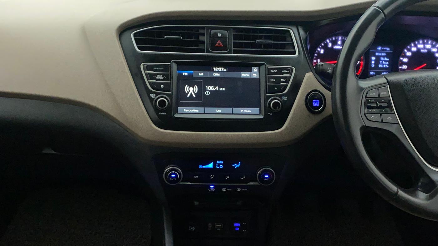 2019 Hyundai Elite i20 ASTA 1.2 (O), Petrol, Manual, 6,402 km, Air Conditioner