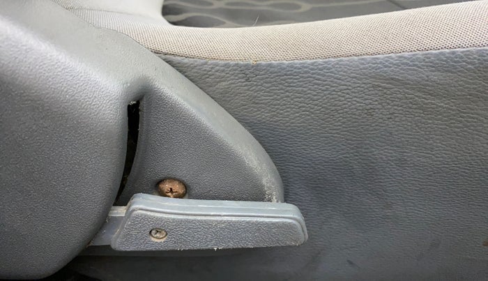 2014 Maruti Alto 800 LXI CNG, CNG, Manual, 89,296 km, Driver Side Adjustment Panel