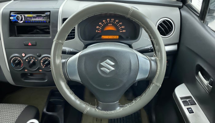 2011 Maruti Wagon R 1.0 LXI, Petrol, Manual, 1,15,218 km, Steering Wheel Close Up