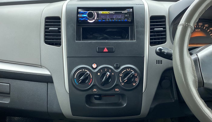 2011 Maruti Wagon R 1.0 LXI, Petrol, Manual, 1,15,218 km, Air Conditioner