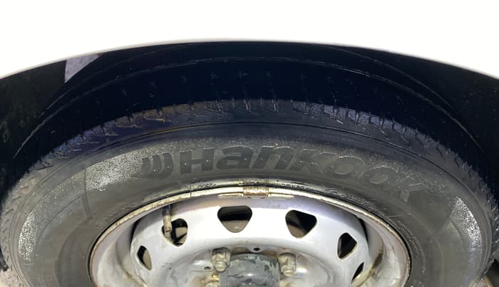 2017 Tata Tiago XE PETROL, Petrol, Manual, 81,993 km, Left Front Tyre Tread