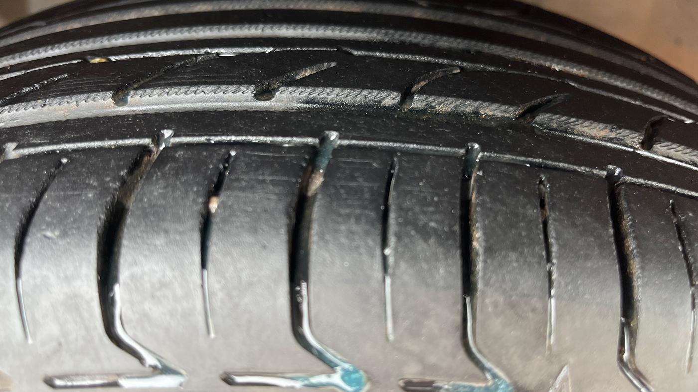 2020 Ford Ecosport TITANIUM 1.5L DIESEL, Diesel, Manual, 99,481 km, Left Front Tyre Tread