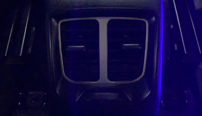 2018 Hyundai NEW SANTRO SPORTZ CNG, CNG, Manual, 1,25,956 km, Rear AC Vents