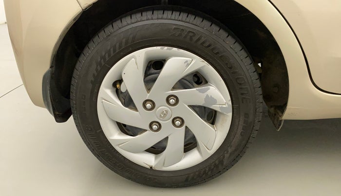 2018 Hyundai NEW SANTRO SPORTZ CNG, CNG, Manual, 1,25,956 km, Right Rear Wheel