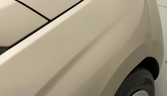 2018 Hyundai NEW SANTRO SPORTZ CNG, CNG, Manual, 1,25,956 km, Right fender - Minor scratches