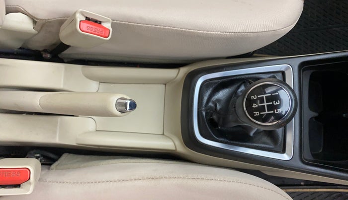 2017 Maruti Dzire VDI, Diesel, Manual, 68,978 km, Gear Lever