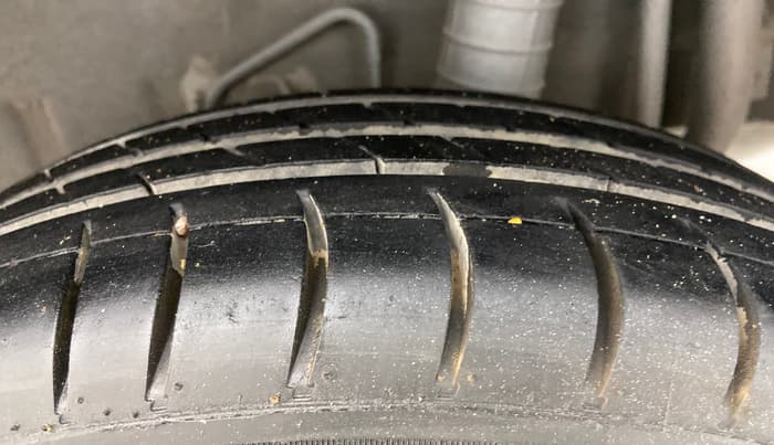 2014 Datsun Go T, Petrol, Manual, 39,307 km, Left Rear Tyre Tread