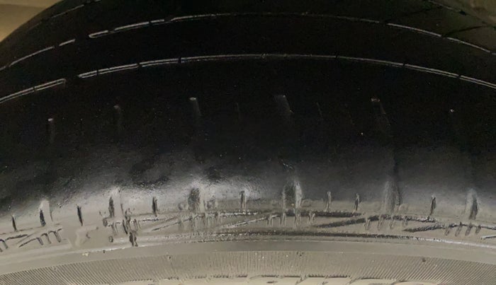 2014 Honda Amaze 1.2L I-VTEC VX, Petrol, Manual, 82,058 km, Right Rear Tyre Tread