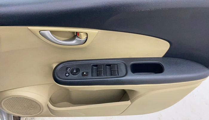 2014 Honda Amaze 1.2L I-VTEC VX, Petrol, Manual, 82,058 km, Driver Side Door Panels Control