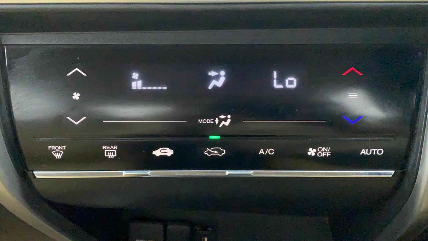 2017 Honda City V MT PETROL, Petrol, Manual, 74,169 km, Automatic Climate Control