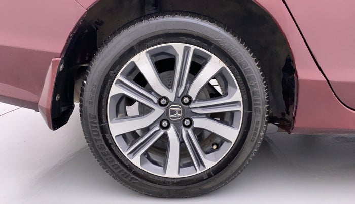2017 Honda City V MT PETROL, Petrol, Manual, 74,169 km, Right Rear Wheel