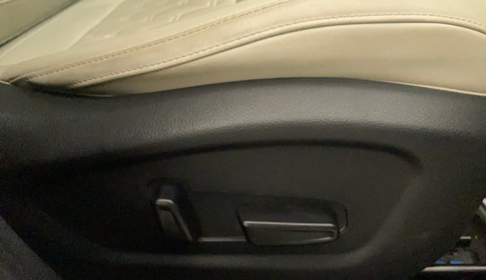 2019 KIA SELTOS HTX PLUS AT1.5 DIESEL, Diesel, Automatic, 48,072 km, Driver Side Adjustment Panel