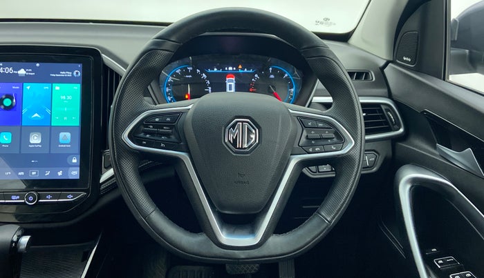 2021 MG HECTOR SHARP CVT, Petrol, Automatic, 8,282 km, Steering Wheel Close Up
