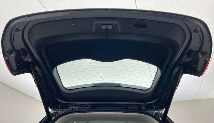 2021 MG HECTOR SHARP CVT, Petrol, Automatic, 8,282 km, Boot Door Open
