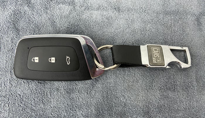 2021 MG HECTOR SHARP CVT, Petrol, Automatic, 8,282 km, Key Close Up