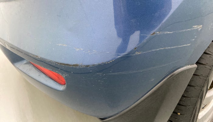 2016 Maruti Baleno ZETA PETROL 1.2, Petrol, Manual, 78,911 km, Rear bumper - Minor scratches
