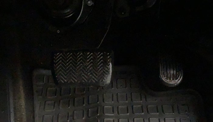 2018 Toyota Innova Crysta 2.8 ZX AT 7 STR, Diesel, Automatic, 47,029 km, Pedals