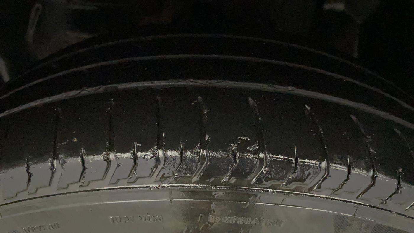 2022 Tata PUNCH ADVENTURE MT, Petrol, Manual, 72,647 km, Left Front Tyre Tread