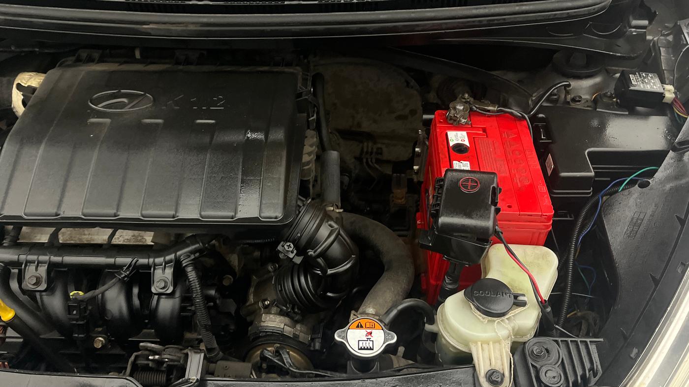 2015 Hyundai Grand i10 SPORTZ 1.2 KAPPA VTVT, Petrol, Manual, 1,13,358 km, Engine View - Left