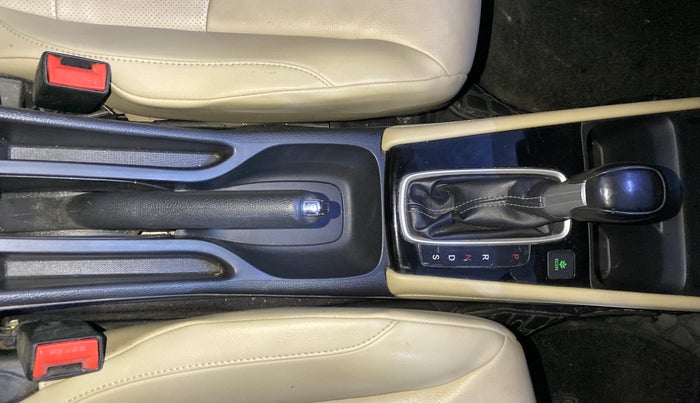 2022 Honda City 1.5L I-VTEC ZX CVT, Petrol, Automatic, 41,943 km, Gear Lever