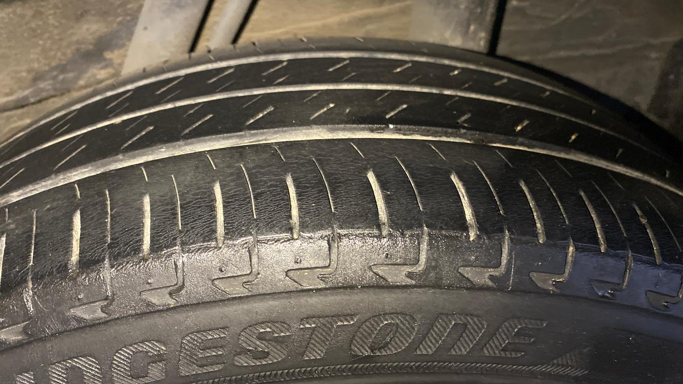 2022 Honda City 1.5L I-VTEC ZX CVT, Petrol, Automatic, 41,943 km, Left Rear Tyre Tread