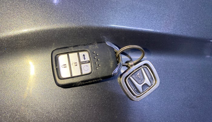 2022 Honda City 1.5L I-VTEC ZX CVT, Petrol, Automatic, 41,943 km, Key Close Up