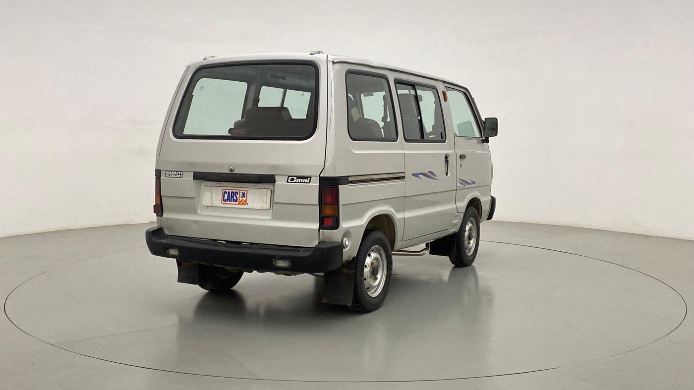 2015 Maruti Omni 5 STR, Petrol, Manual, 38,233 km, Right Back Diagonal