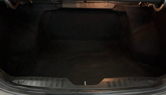 2017 Maruti Ciaz ALPHA 1.4 PETROL, Petrol, Manual, 55,946 km, Boot Inside