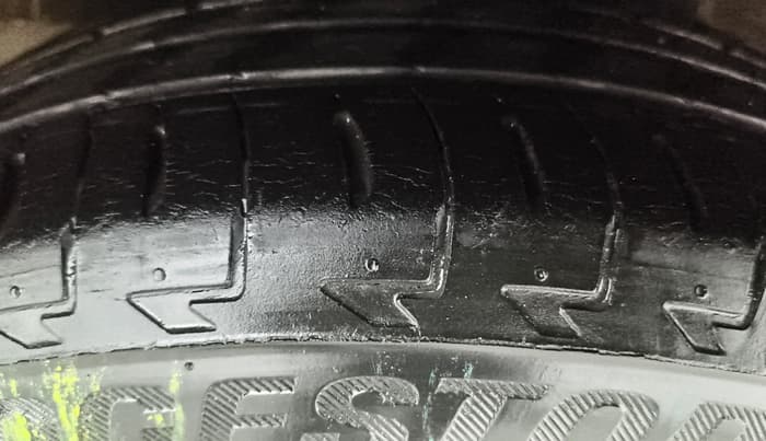 2019 Honda WR-V 1.2L I-VTEC VX MT, Petrol, Manual, 27,716 km, Left Rear Tyre Tread