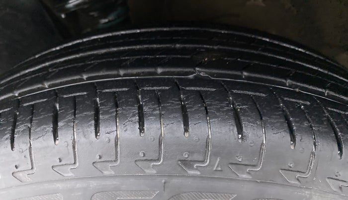2018 Maruti IGNIS DELTA 1.2, Petrol, Manual, 17,651 km, Left Front Tyre Tread