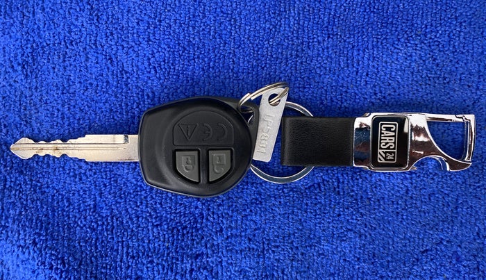 2018 Maruti IGNIS DELTA 1.2, Petrol, Manual, 17,651 km, Key Close Up