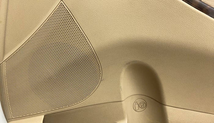 2012 Hyundai Verna FLUIDIC 1.6 VTVT SX, Petrol, Manual, 69,278 km, Speaker