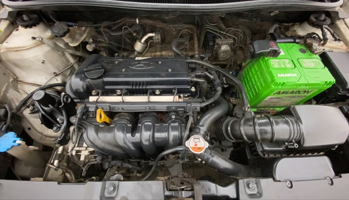 2012 Hyundai Verna FLUIDIC 1.6 VTVT SX, Petrol, Manual, 69,278 km, Open Bonet