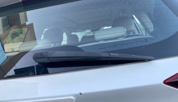 2021 Mahindra XUV700 AX 7 LUXURY D AT 7 STR, Diesel, Automatic, 77,604 km, Rear Wiper