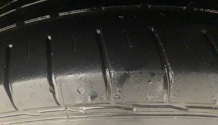 2020 KIA SELTOS GTX PLUS DCT 1.4 PETROL, Petrol, Automatic, 34,565 km, Right Front Tyre Tread