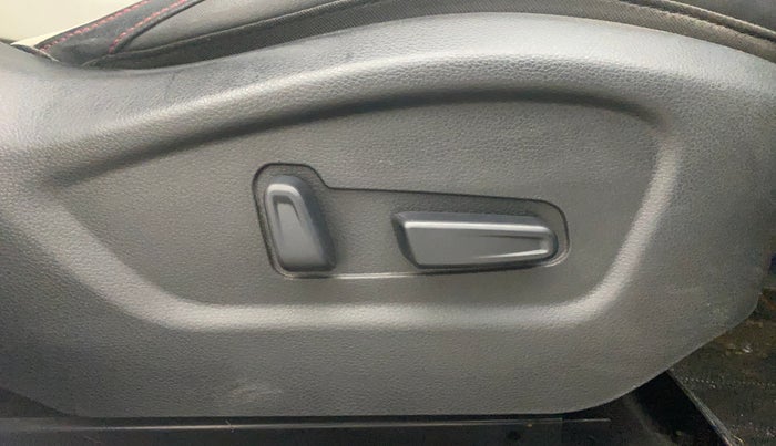 2020 KIA SELTOS GTX PLUS DCT 1.4 PETROL, Petrol, Automatic, 34,565 km, Driver Side Adjustment Panel