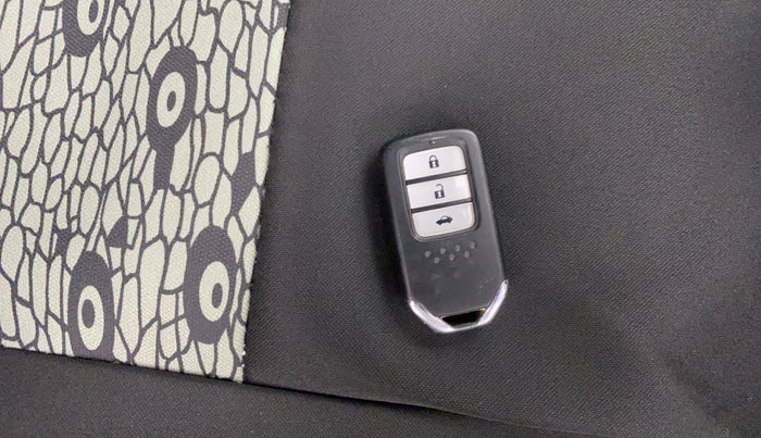 2016 Honda City 1.5L I-VTEC VX CVT, Petrol, Automatic, 72,466 km, Key Close Up