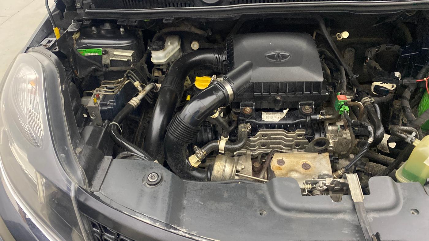 2018 Tata NEXON XT PETROL, Petrol, Manual, 61,928 km, Engine View - Right