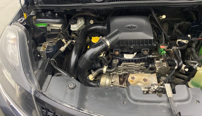 2018 Tata NEXON XT PETROL, Petrol, Manual, 61,927 km, Engine View - Right
