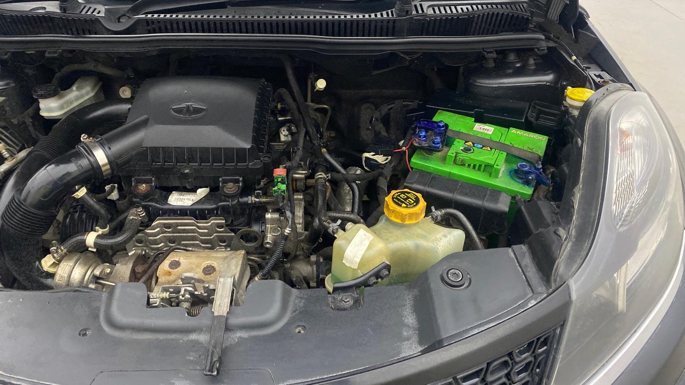 2018 Tata NEXON XT PETROL, Petrol, Manual, 61,928 km, Engine View - Left