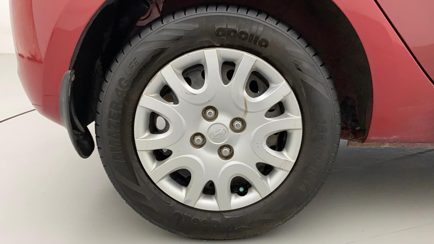 2011 Hyundai i20 MAGNA (O) 1.2, Petrol, Manual, 67,425 km, Right Rear Wheel