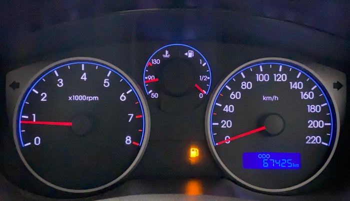 2011 Hyundai i20 MAGNA (O) 1.2, Petrol, Manual, 67,425 km, Odometer Image