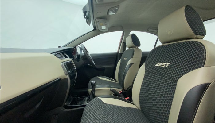 2016 Tata Zest XMS PETROL, Petrol, Manual, 62,922 km, Right Side Front Door Cabin