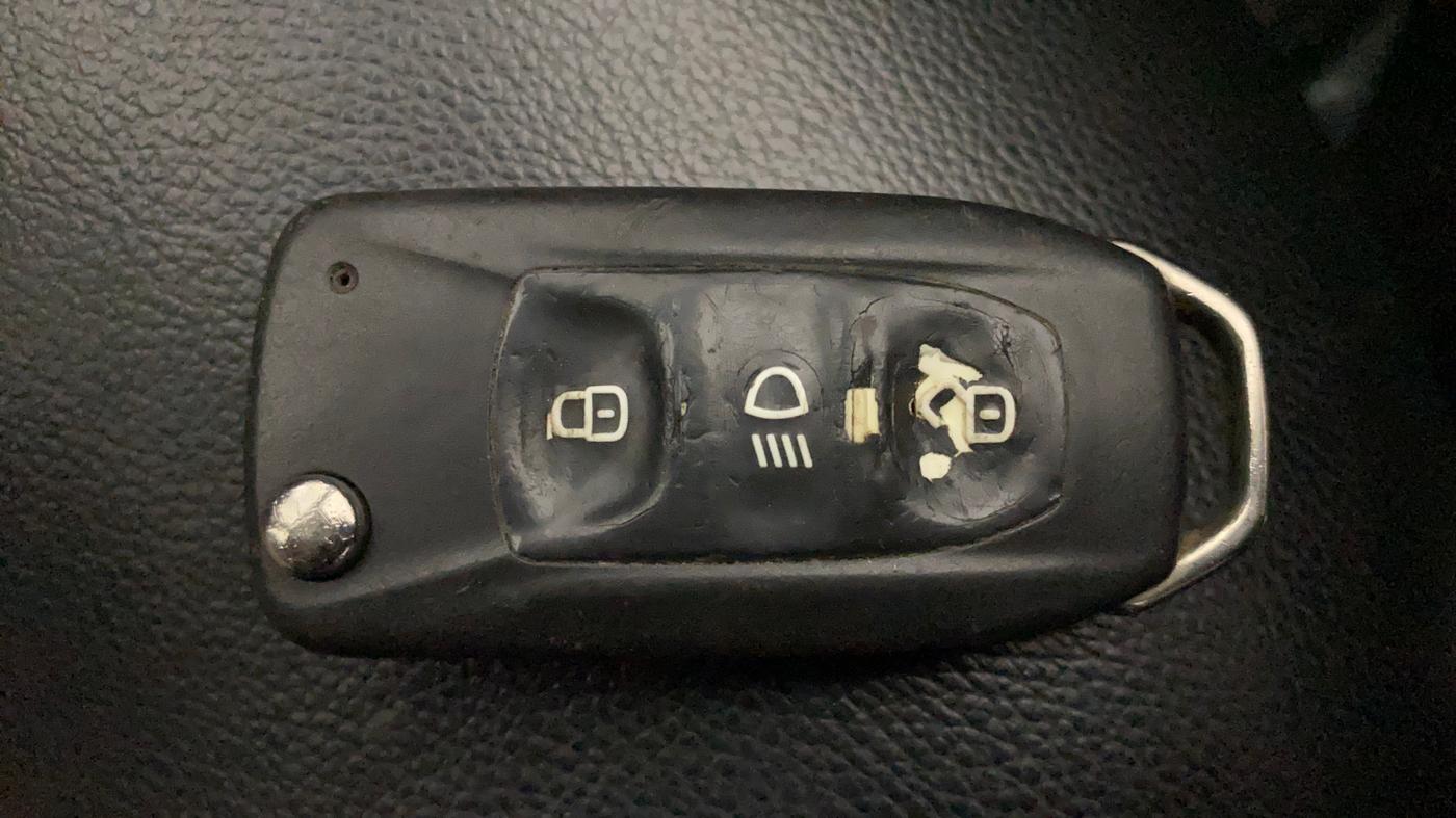 2015 Tata Zest XT PETROL, Petrol, Manual, 52,659 km, Key Close Up