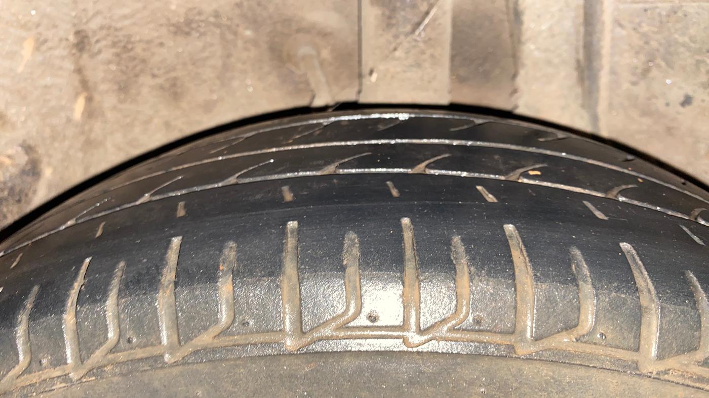 2015 Tata Zest XT PETROL, Petrol, Manual, 52,659 km, Left Rear Tyre Tread
