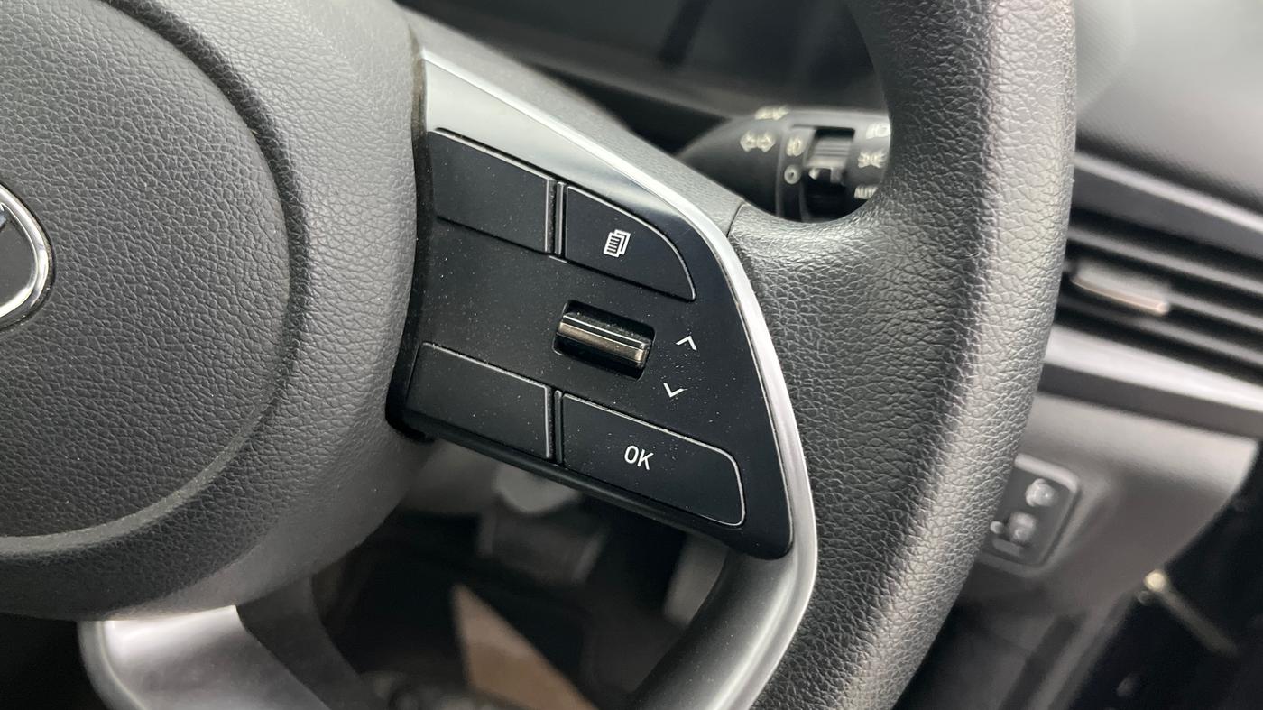 2021 Hyundai NEW I20 SPORTZ 1.2 AT, Petrol, Automatic, 21,065 km, Adaptive Cruise Control