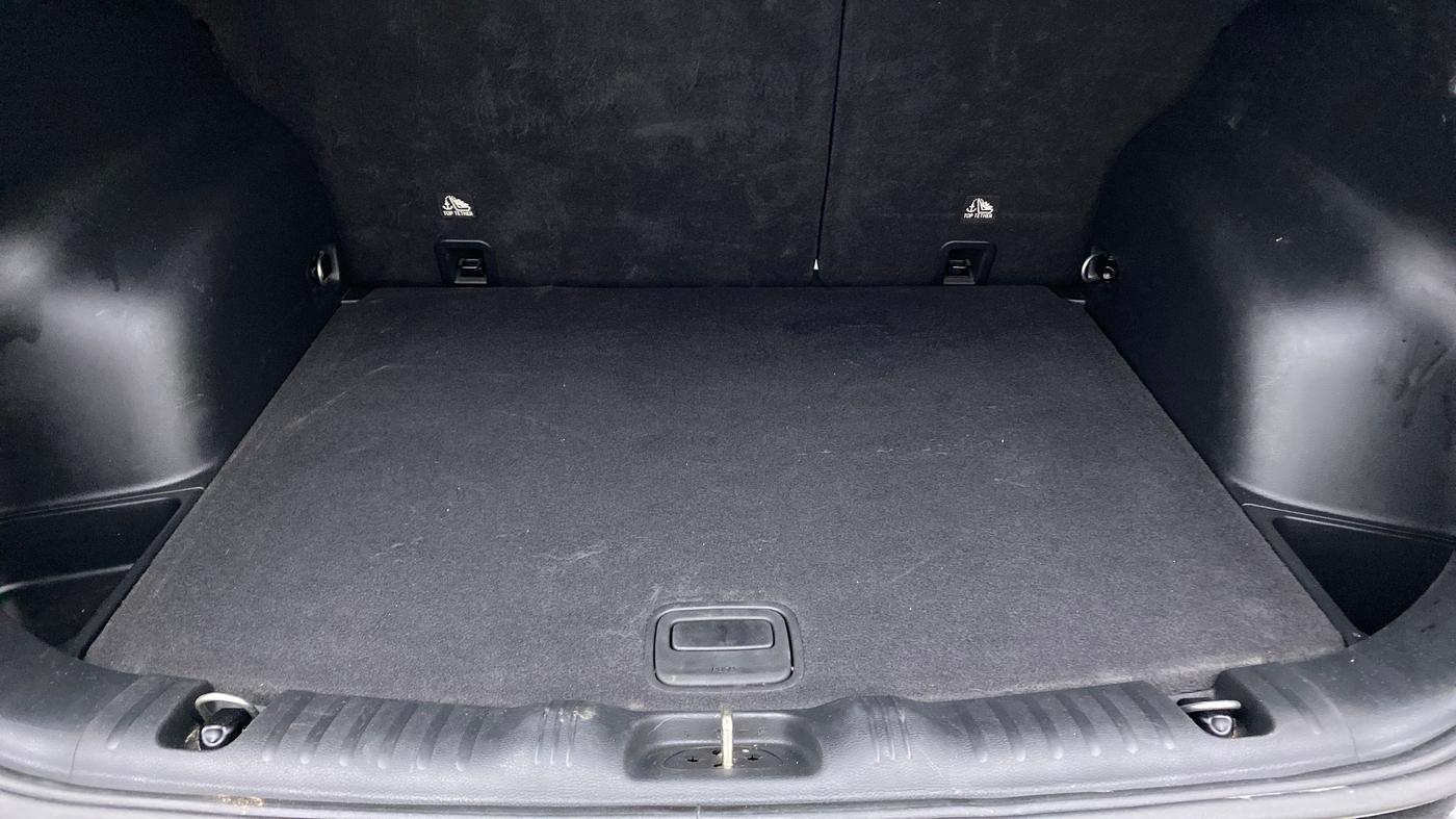 2019 Jeep Compass LIMITED PLUS 2.0 4*4, Diesel, Manual, 34,881 km, Boot Inside