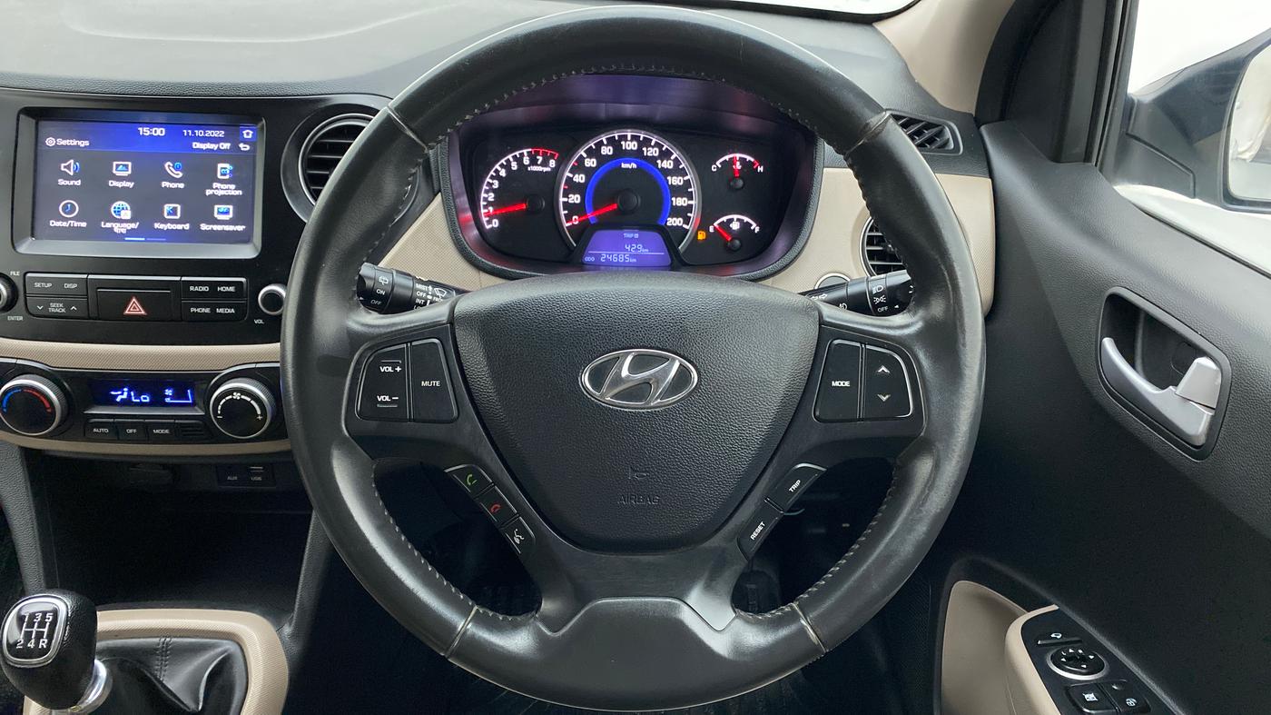 2017 Hyundai Grand i10 ASTA 1.2 KAPPA VTVT, Petrol, Manual, 24,743 km, Steering Wheel Close Up