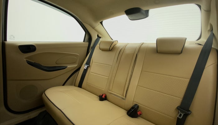 2019 Ford Figo Aspire 1.2 TITANIUM+ PETROL, Petrol, Manual, 23,713 km, Right Side Rear Door Cabin